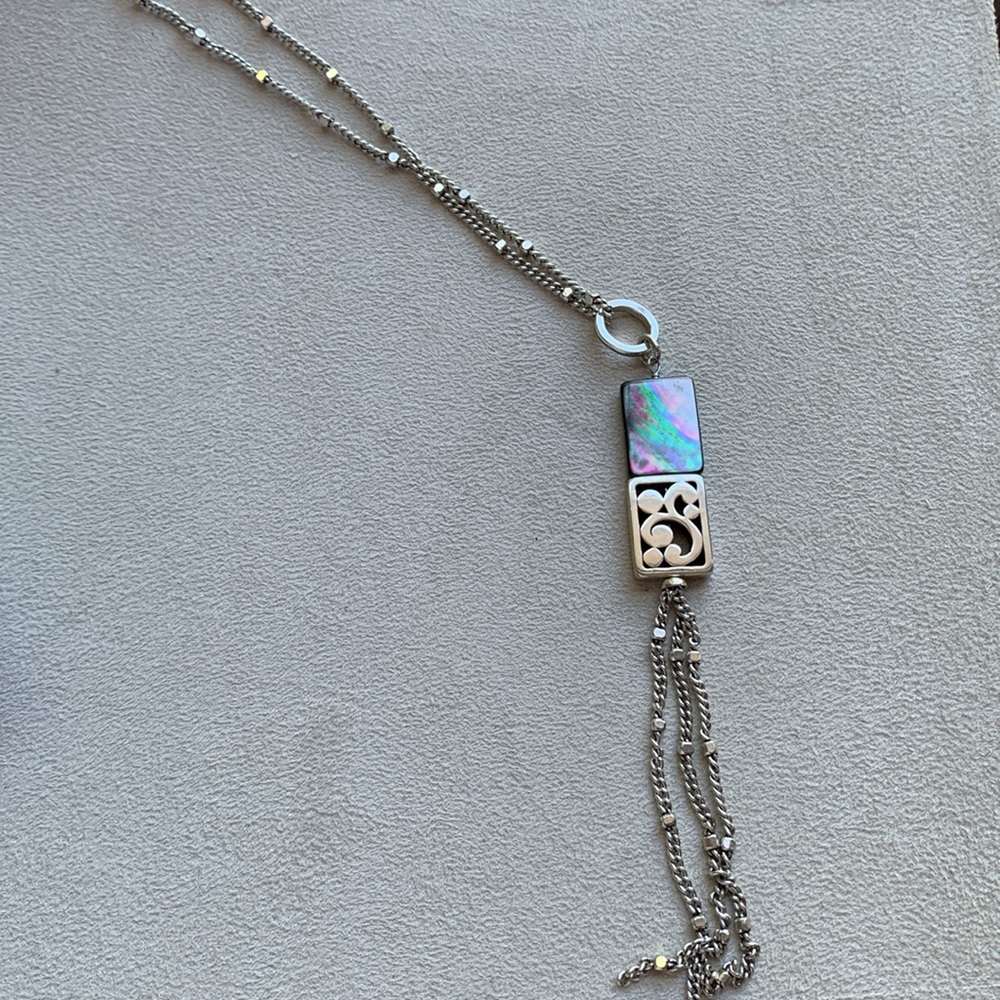 NWT CONTEMPO shell tassel necklace
